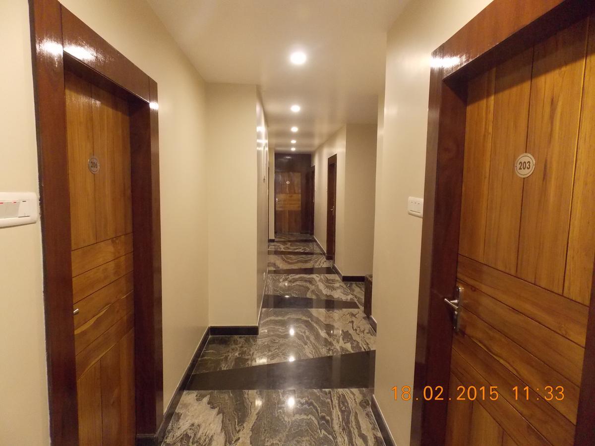 Hotel Welcome Palace Agartala Exterior foto
